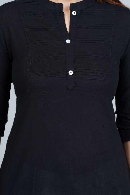 Black Solid Pleated Cotton TopBlack Solid Pleated Cotton Top
