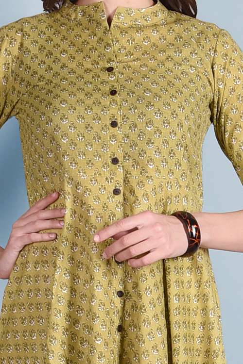Green Floral Printed Flared A-Line Cotton Kurta