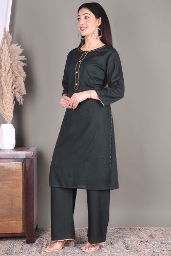 Solid Bottle Green Rayon Kurta with Solid Bottle Green Palazzo Set