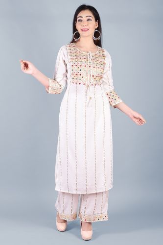 Off-White Ethnic Kurta With Palazzo & Peach Dupatta