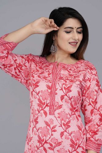 Peach Printed Pintuck Style Cotton Kurta with Pants