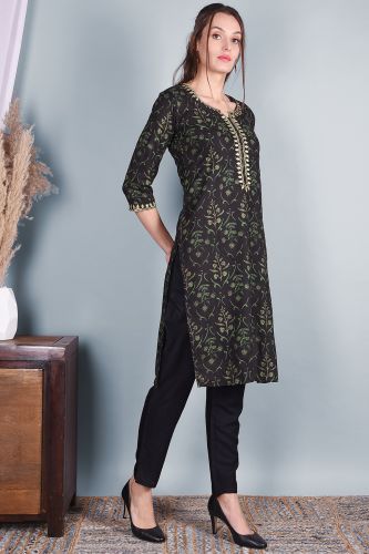 Green & Black Printed Rayon Kurta With Solid Pant 