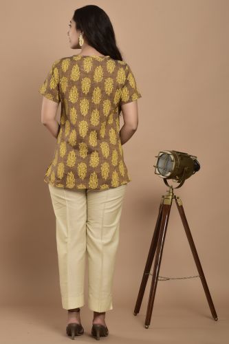 Brown and Mustard Printed Casual Cotton Top