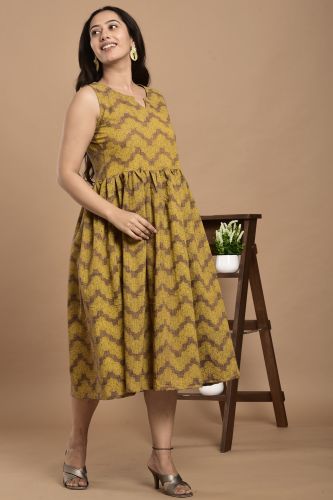 Mustard & Brown printed A-Line Sleeveless Kurti