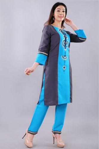 Blue Embroidered Straigth Rayon Kurta With Solid Palazzo