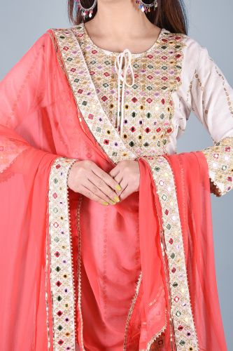 Off-White Ethnic Kurta with Off-White Palazzo and Peach Dupatta