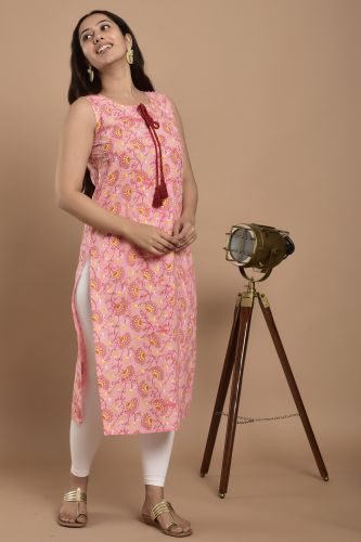 Pink Printed Straight Fit Cotton Kurta