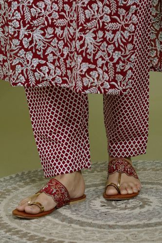 Maroon Color Cotton Kurta With Pant & Dupatta