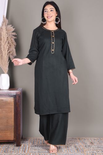 Solid Bottle Green Rayon Kurta With Solid Palazzo
