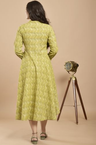 Green Zig-zag Printed Flared A-Line Cotton Kurta